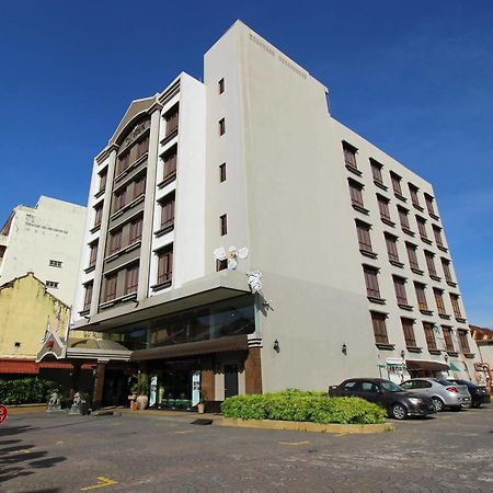Hotel Mimosa Malacca Екстериор снимка