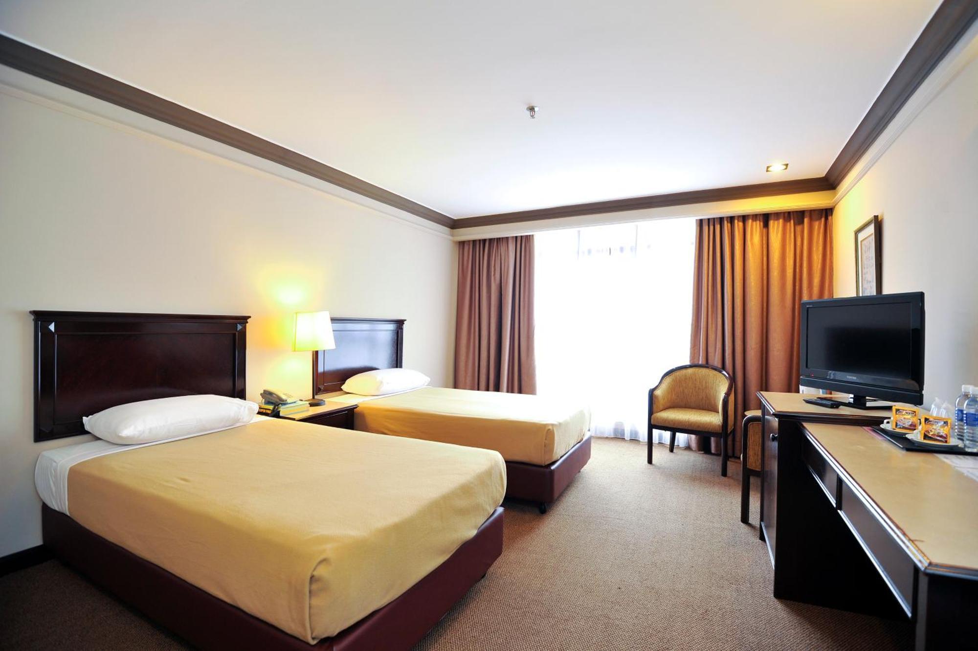 Hotel Mimosa Malacca Екстериор снимка