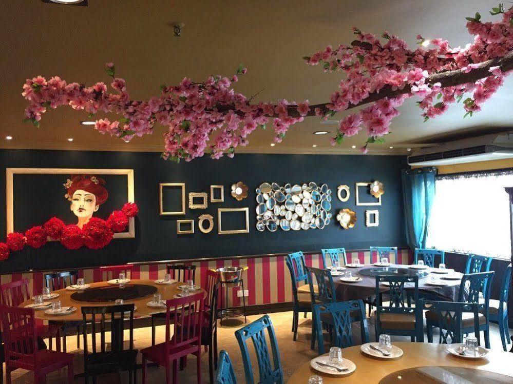 Hotel Mimosa Malacca Екстериор снимка