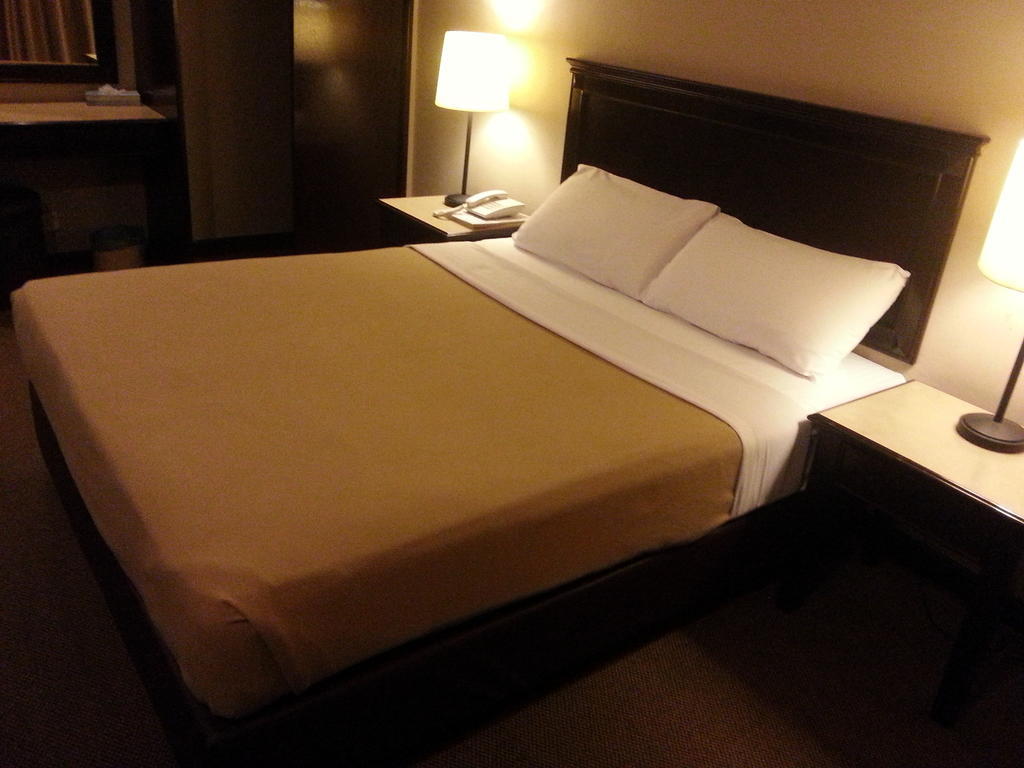 Hotel Mimosa Malacca Екстериор снимка