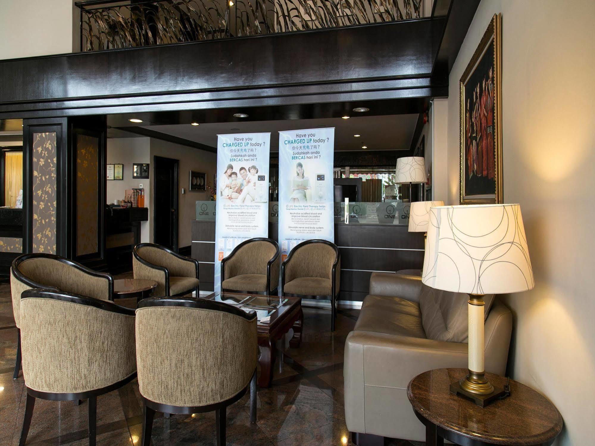 Hotel Mimosa Malacca Екстериор снимка